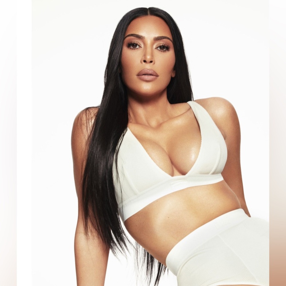 SKIMS *NWT COTTON RIB PLUNGE BRALETTE |